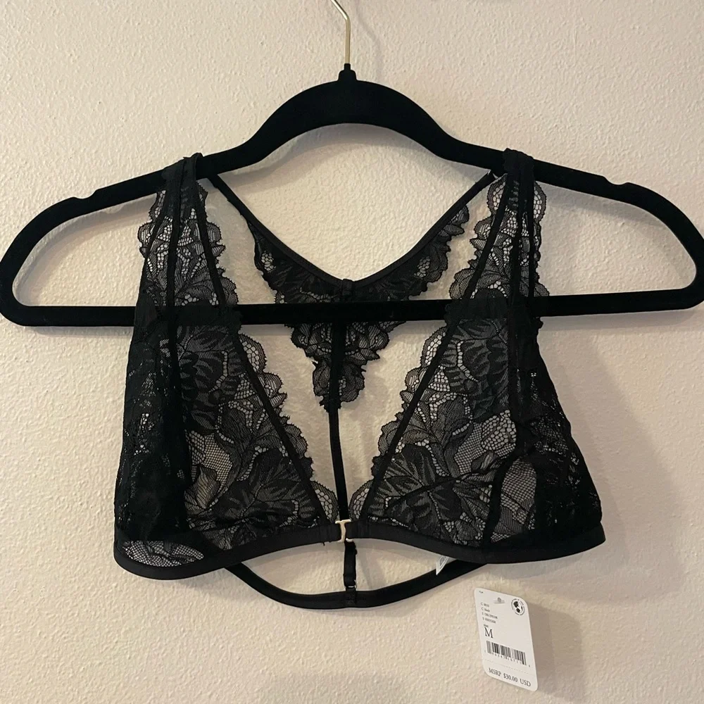 Free people soft lace unlined bralette- Size M - Picture 1 of 4